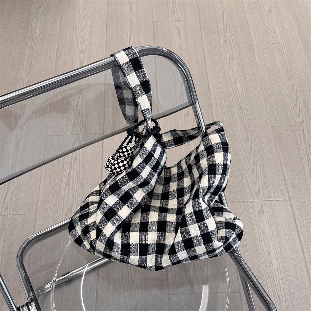 4481 New ins Korean underarm bag, cream blue checkered canvas bag, casual student single-shoulder crossbody bag details Picture