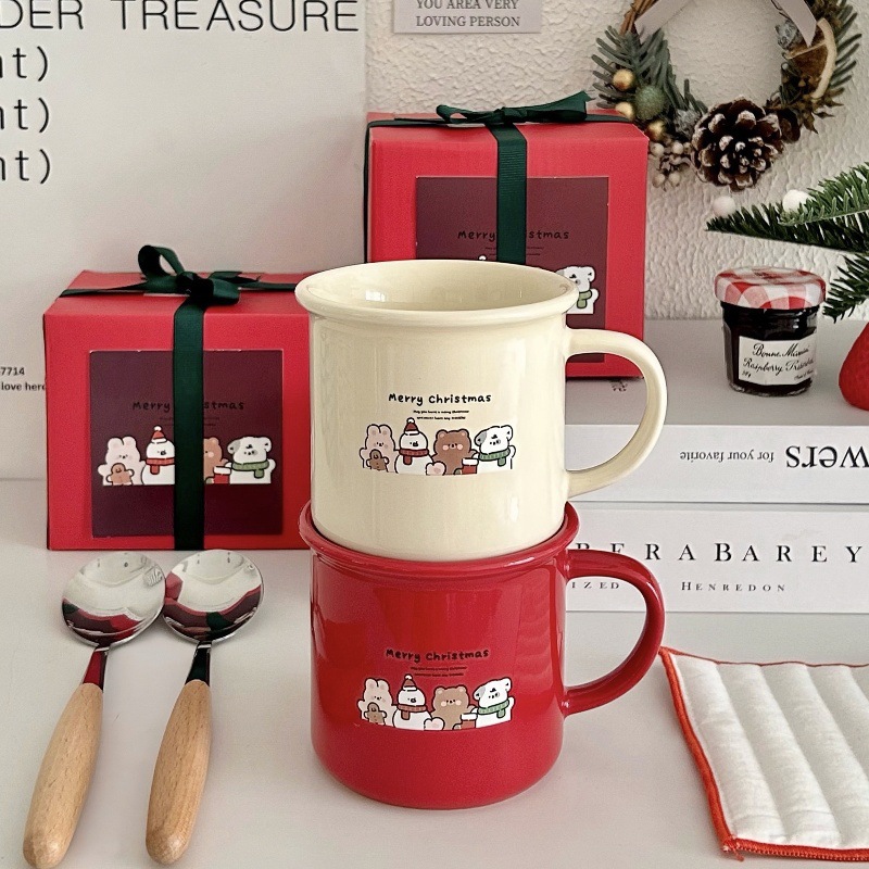 ins New Year and Christmas mugs, new cartoon bear ceramic cups, coffee cups, couple water cups, gift box set cups details Picture