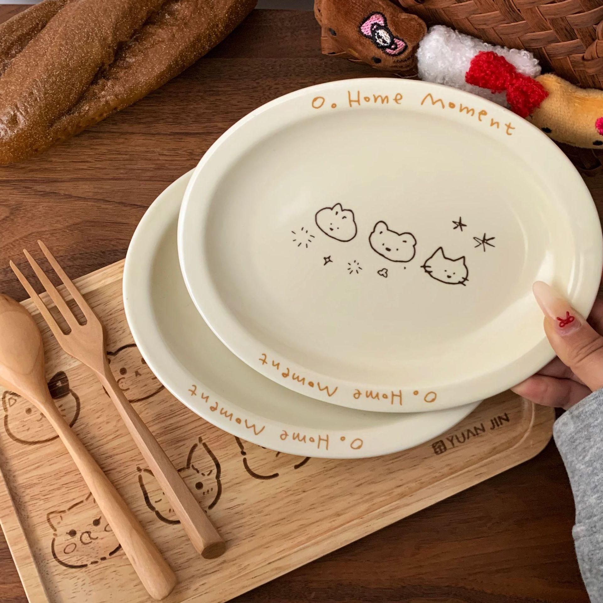 Cream-colored star cat, inS-style Korean illustration animal plate, high appearance level salad breakfast fruit dessert plate full figure