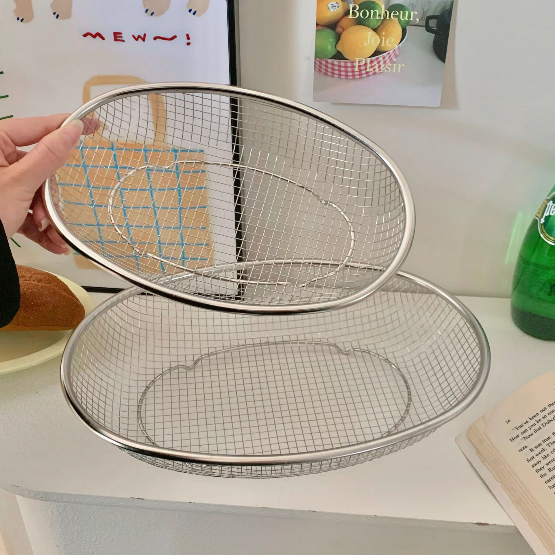 Recommended for use: stainless steel mesh elliptical baskets for water and oil filtration, snack baskets for washing vegetables and fruits, water filtration baskets, and storage baskets Application Scenario