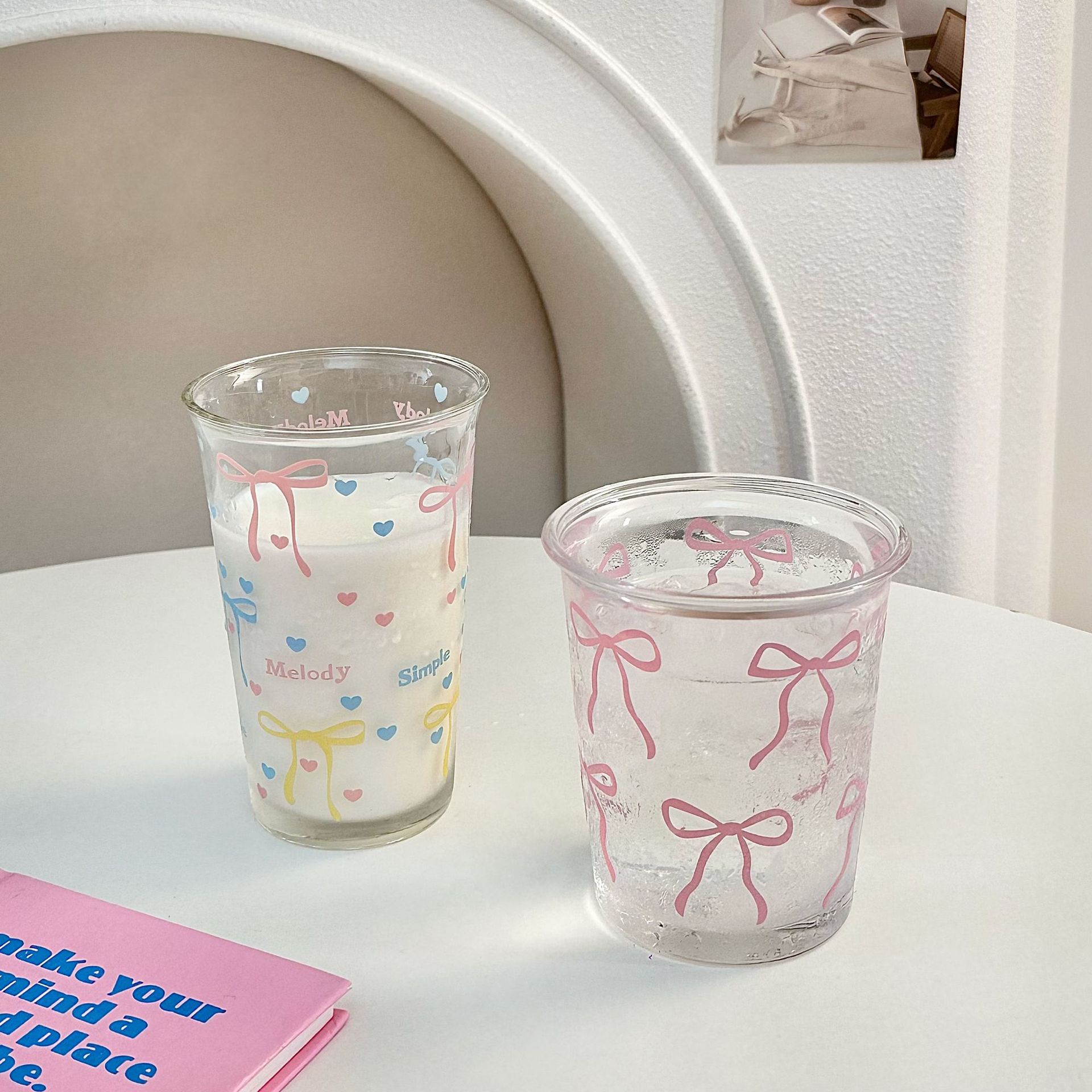 The blogger's same style bow glass cup, French letter printed glass cup, home breakfast cup, milk tea cup, coffee cup Specification drawing