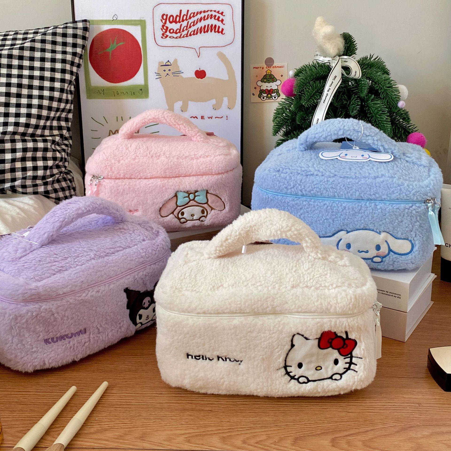 Genuine and authorized ~ High-quality appearance level plush embroidery makeup bag, cartoon large-capacity business trip cosmetics storage bag full figure