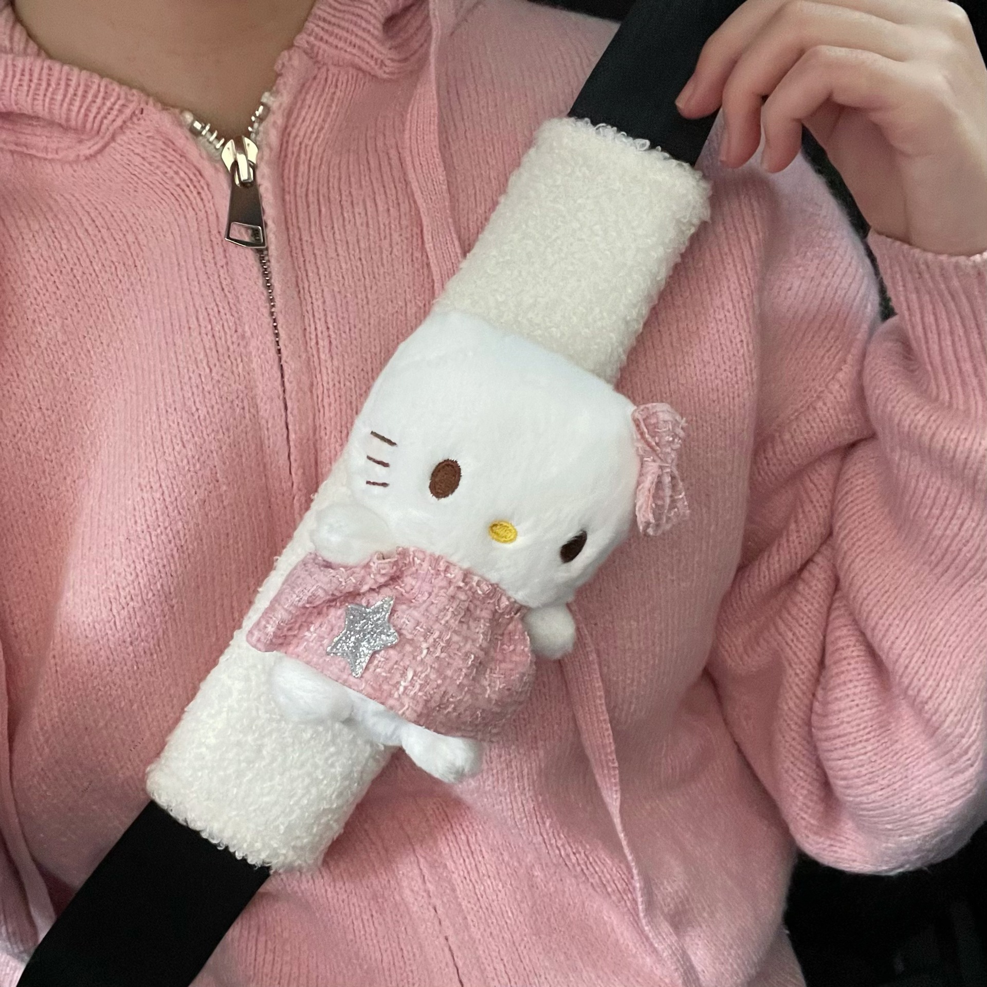 Seat belts, shoulder guards, ins style, girlish cat car ornaments, car decoration, girls' accessories, interior accessories Specification drawing