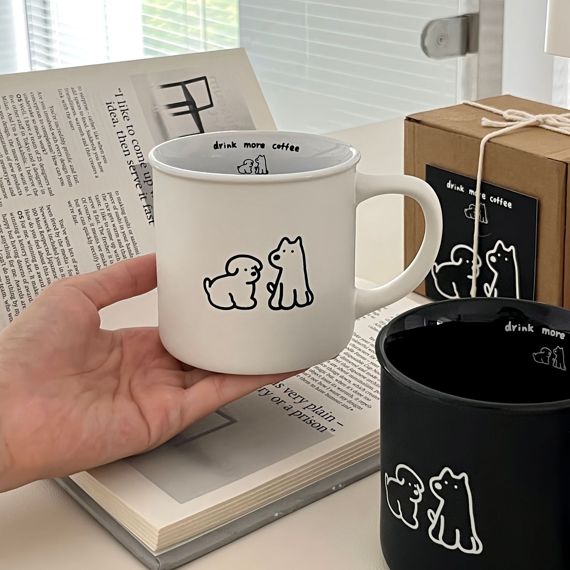 High-end frosted puppy mug, Korean version of ins breakfast coffee cup, ceramic cup, black and white couple cup gift box set details Picture