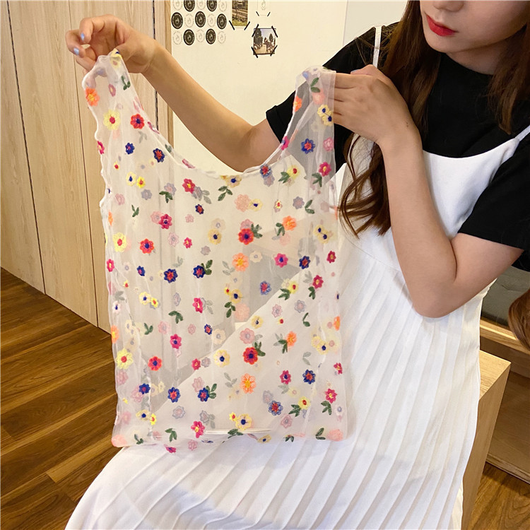 0492 New style mesh embroidered colorful flower fairy Bag, cute and fresh mesh hand-carry bag wholesale supply Application Scenario