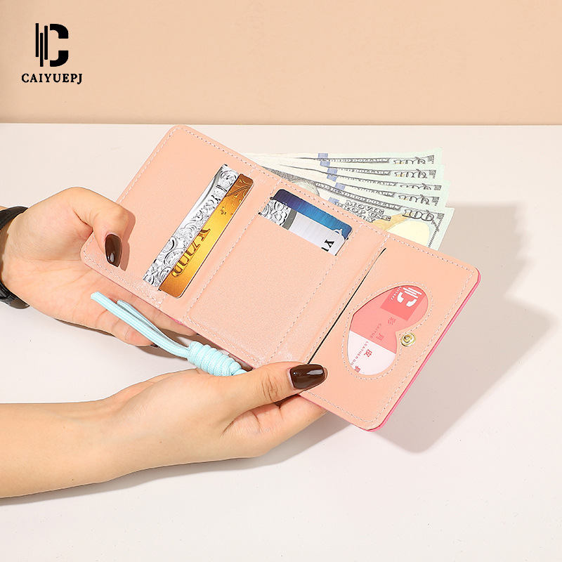 Korean version of INS heart-shaped candy wallet, simple lanyard wallet, women's short style, 30% off, women's wallet, student wholesale Application Scenario