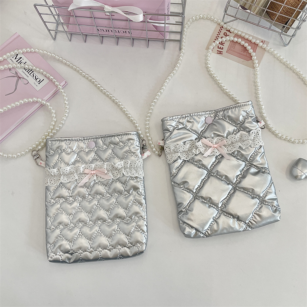 5324 pu bow cotton crossbody small bag, mobile phone bag, pearl chain bag, portable mini makeup bag Application Scenario