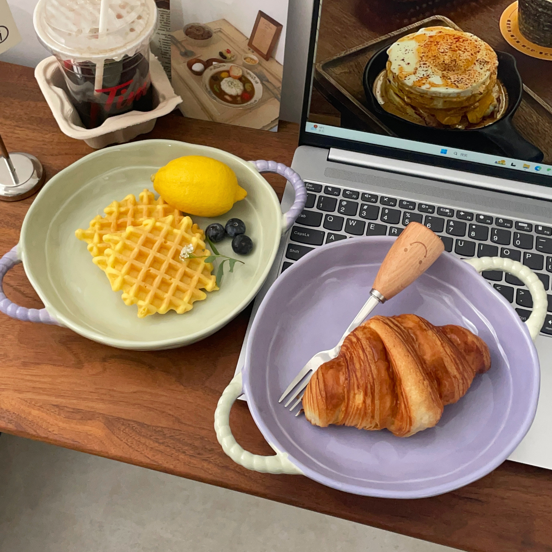 ins high appearance level plate, home vegetable plate, cute cream-style ceramic dinner plate, breakfast double-ear plate, fruit salad plate details Picture