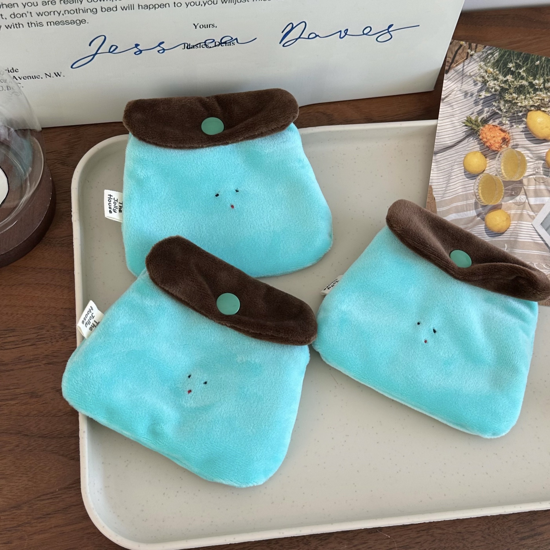 Creative mini plush coin purse, women's portable earphone case, ID card storage bag, carry-on buckle small card bag mouth red envelope Specification drawing