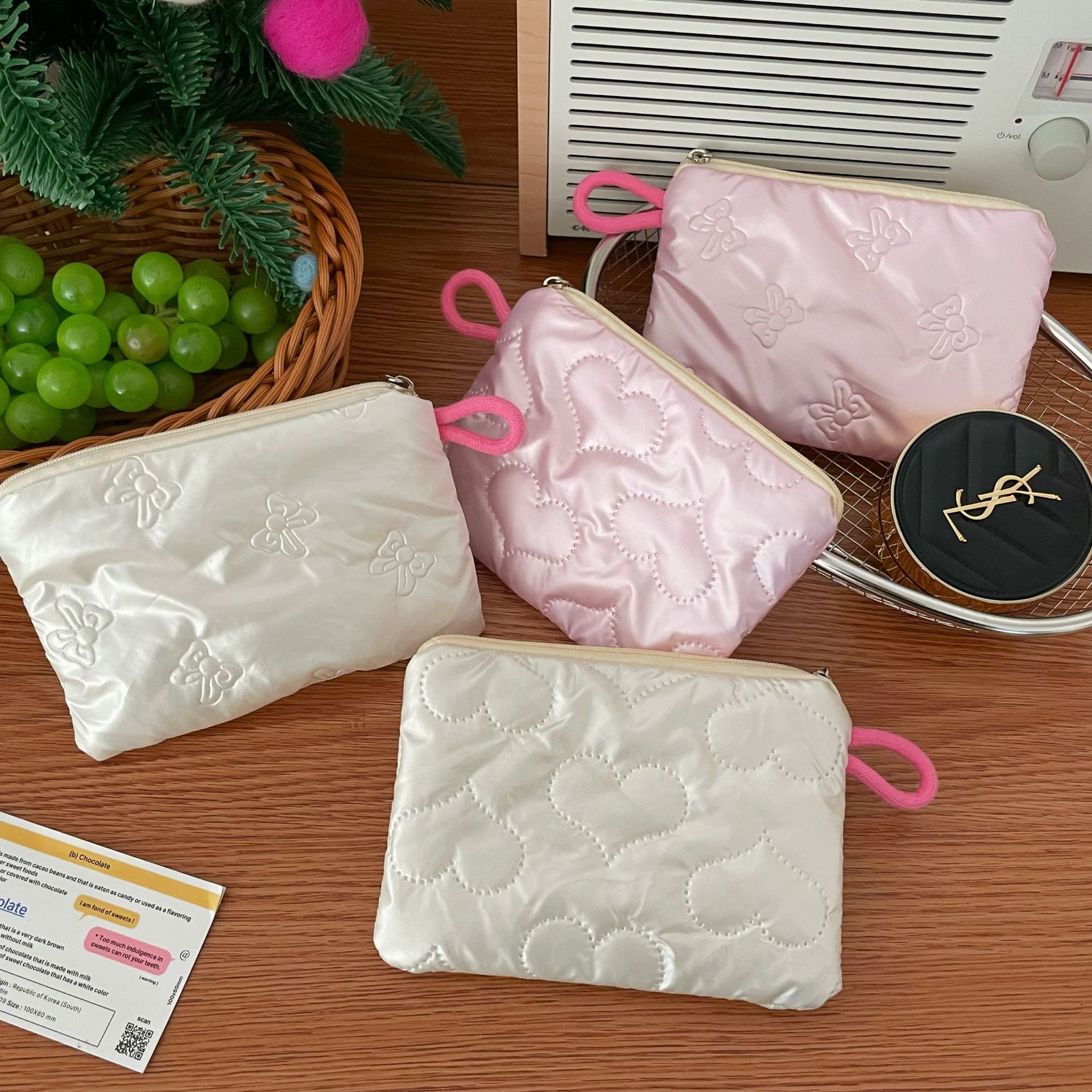 ins blogger's style coin purse, portable diamond-shaped silver heart-shaped hand-held bag, coin bag, portable storage hygiene bag Specification drawing