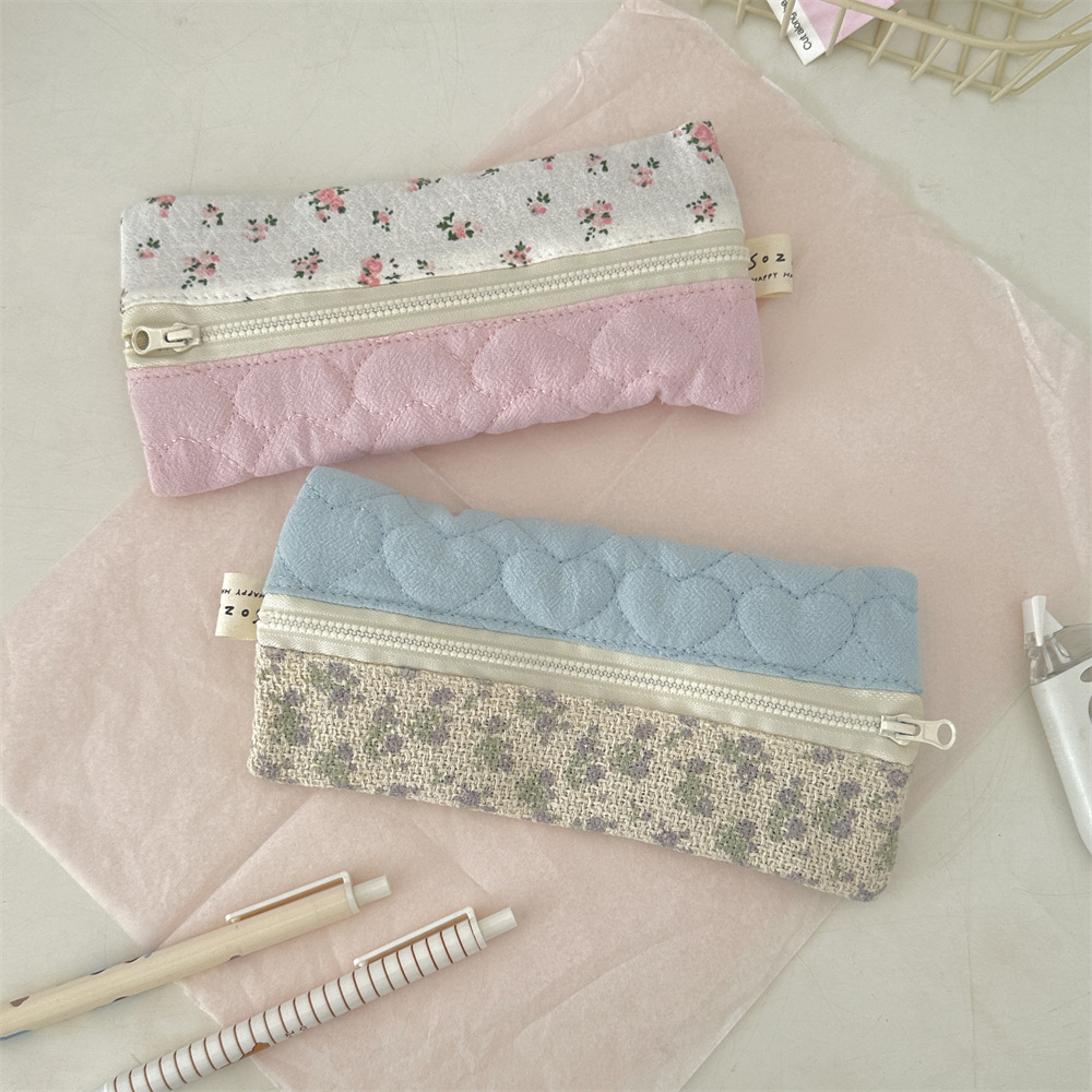 411271 New gentle small floral pen case, Korean-style cute portable stationery bag, pencil case, miscellaneous and small change storage full figure