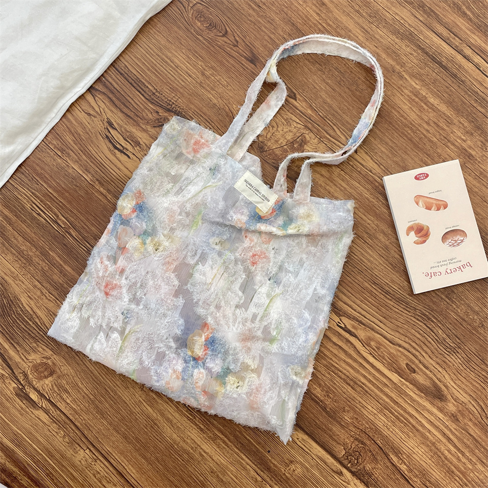 5381 New lace ethereal Little flower vest bag, hand-held bag, large-capacity single-shoulder bag, laid-back style underarm bag Application Scenario