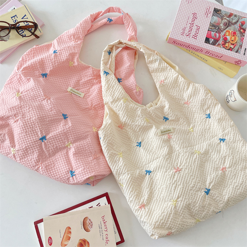 5692 Summer New Fresh embroidered bow single-shoulder bag, vest style, underarm bag, large capacity canvas bag Specification drawing