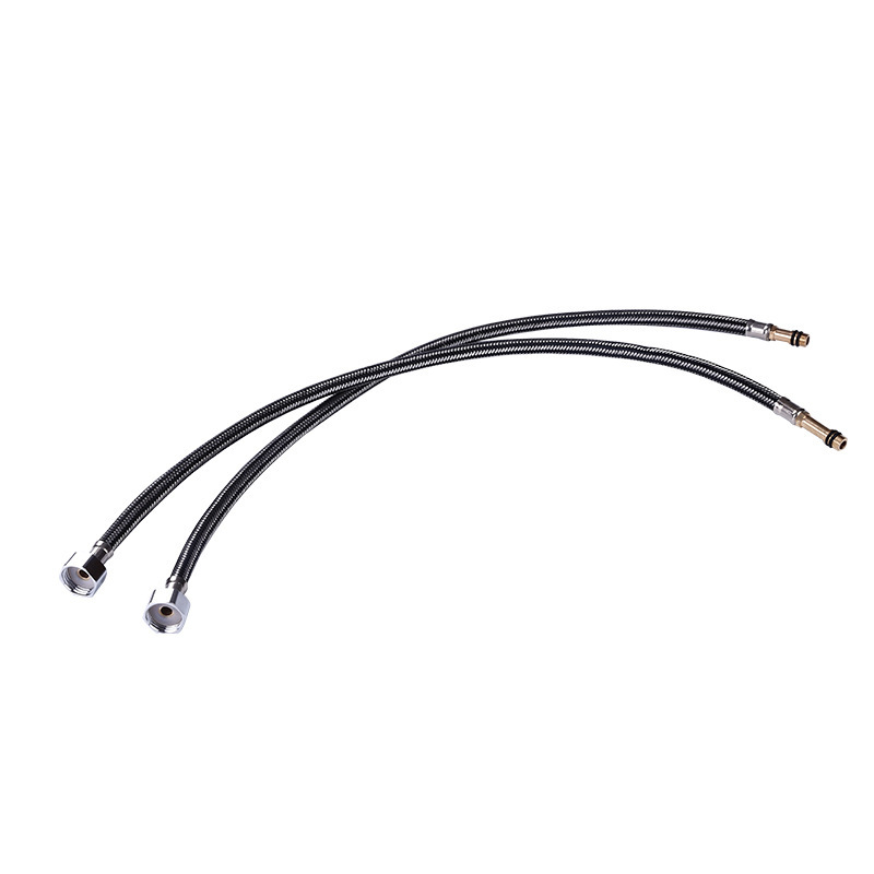 The water pipe is connected to the faucet. The cold and hot 304 stainless steel explosion-proof water inlet pipe and the pointed water supply hose are connected to the butler Item Picture