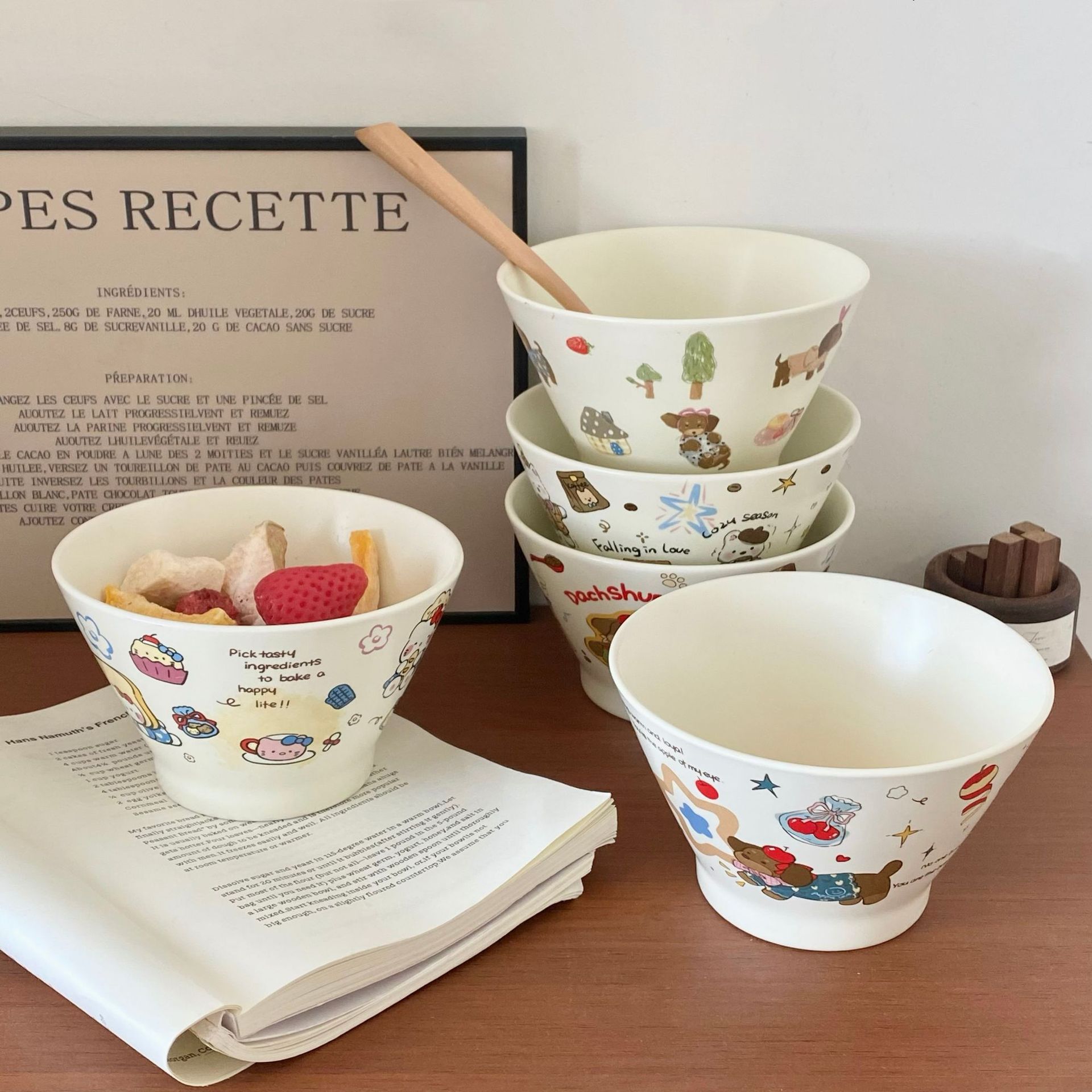 Ceramic cartoon conical hat bowl, cute, childlike and retro ceramic rice bowl, household dessert bowl, breakfast bowl, small bowl for drinking soup details Picture