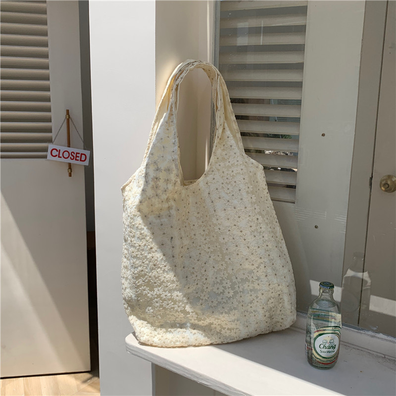 17161 canvas bag, simple floral lace single-shoulder bag, handbag bag, women's vest bag, women's cherry blossom Item Picture