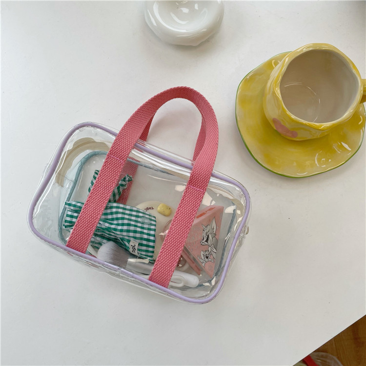 Korean InS-style transparent macaron jelly bag, summer large-capacity waterproof swimming hand-held beach bag for vacation Application Scenario