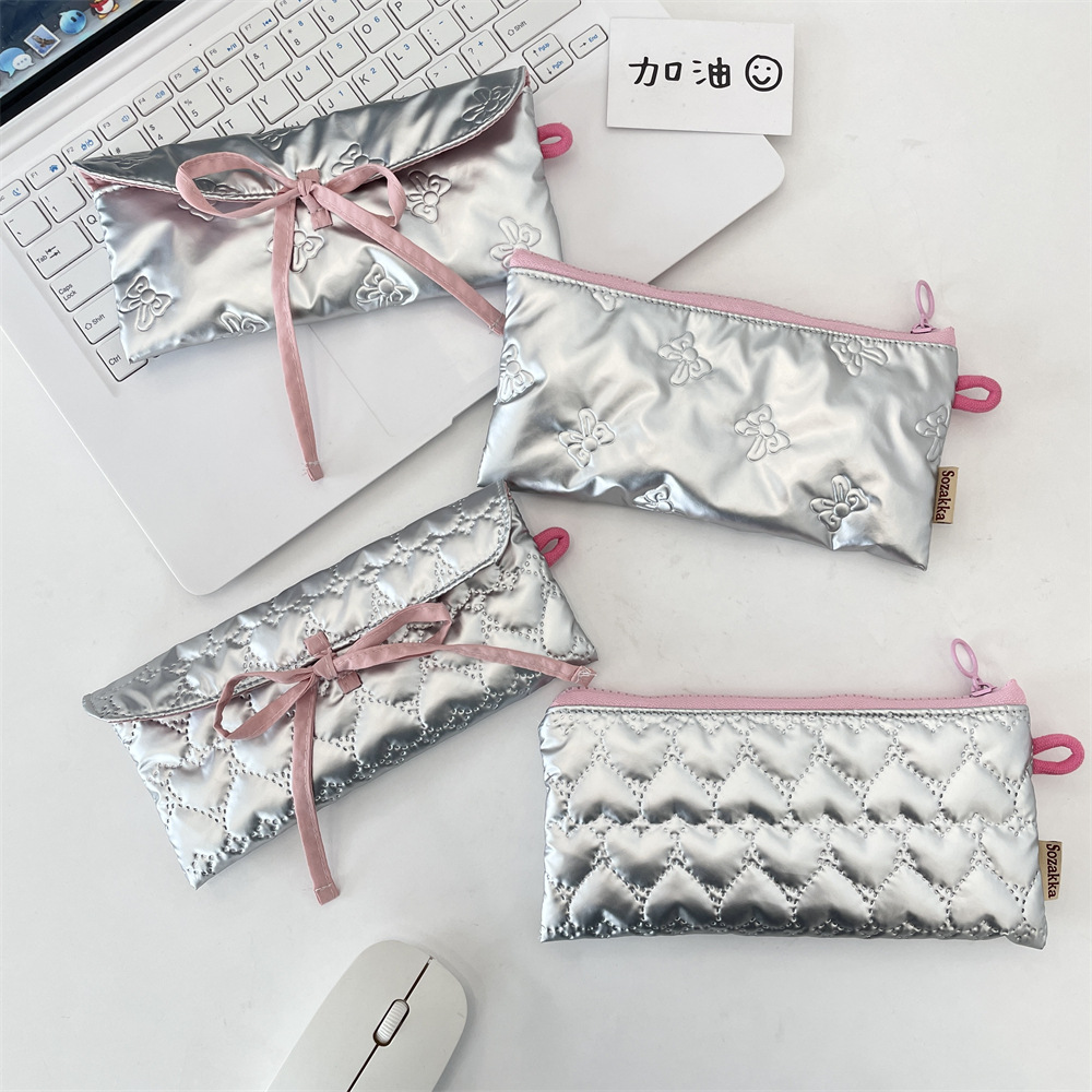 5462 Quilted bow flap pen case, coin purse, portable storage bag for women, multi-functional student stationery box details Picture