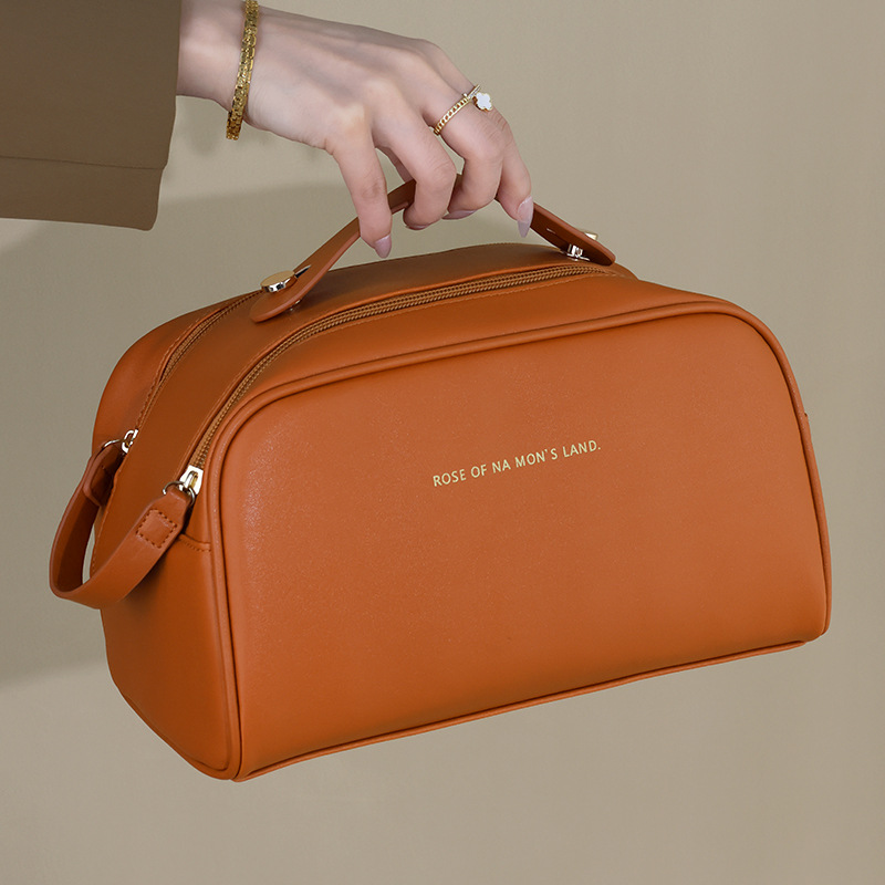 A new large-capacity portable ins high-end waterproof travel makeup and toiletry bag for women Application Scenario