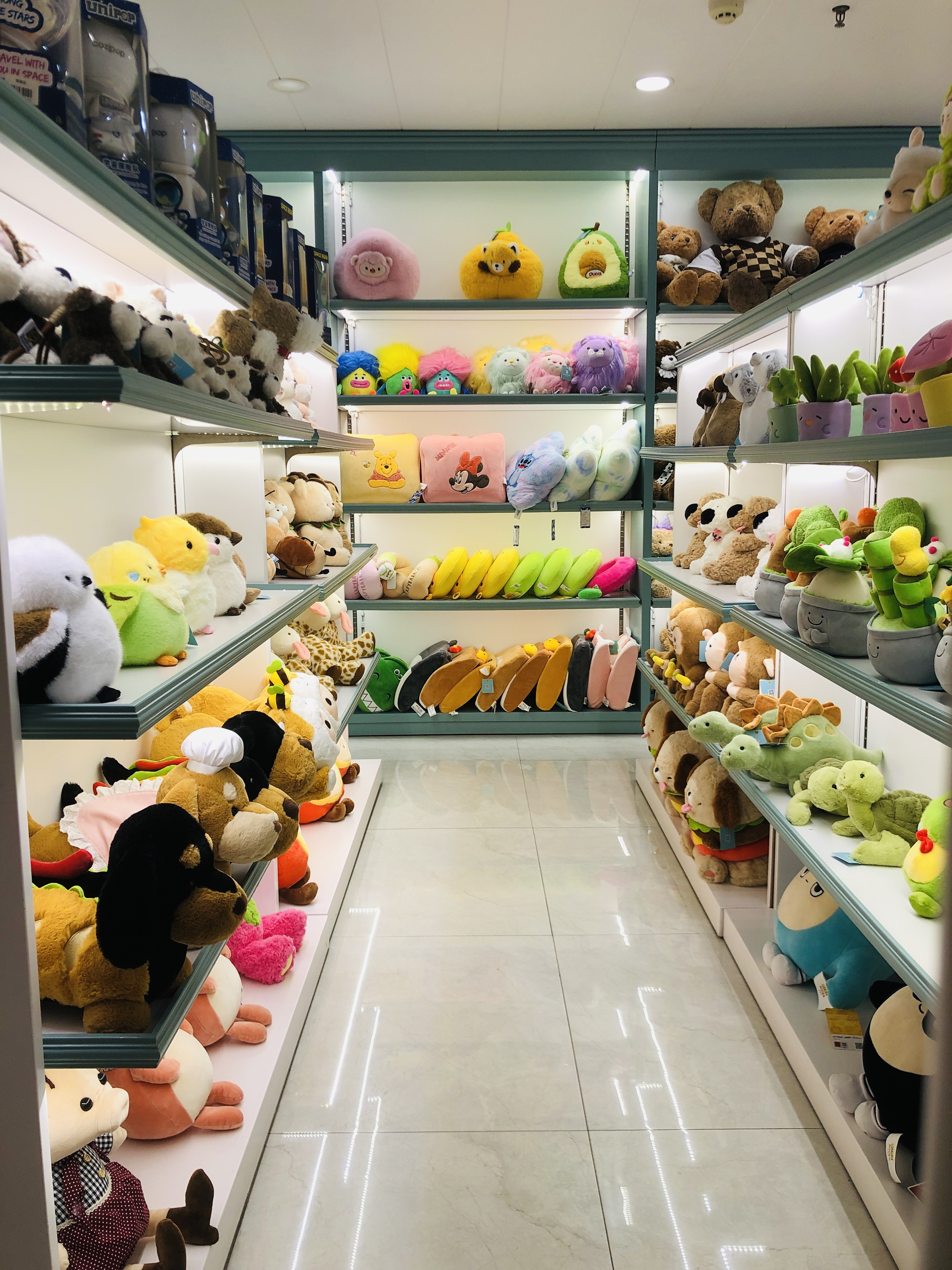 How much I love toys! describe pic - 5