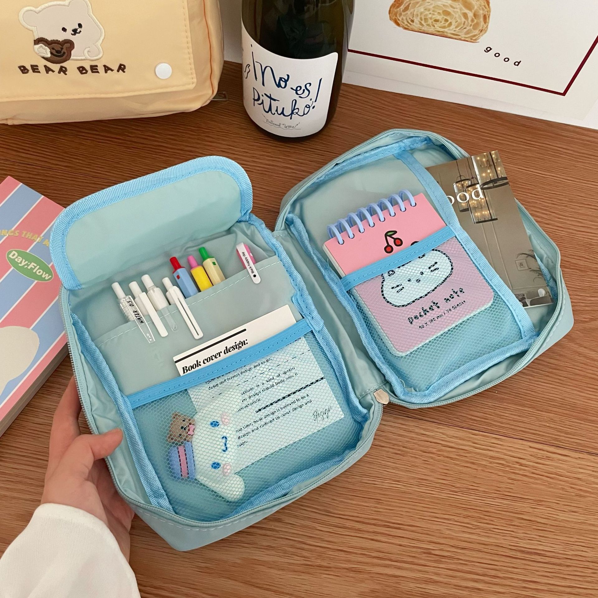 High appearance level, large-capacity pen case, cute planner bag, multi-functional stationery bag for girls, stationery box for junior high school and primary school students Specification drawing