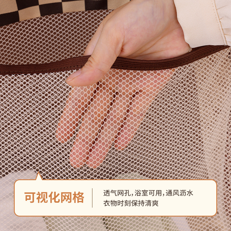New fabric underwear and underpants hanging bag, cartoon dormitory wall-mounted storage bag, door rear cabinet hanging wall-mounted bag Application Scenario
