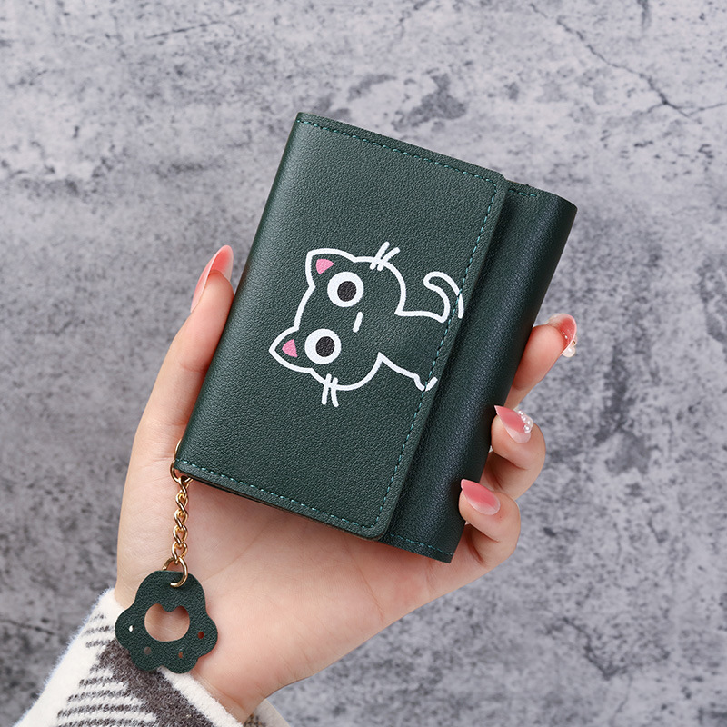 Factory direct sales of new cartoon cute wallets for women, 30% off short cat wallets for women, small wallets for girls, and simple wallets for women Application Scenario