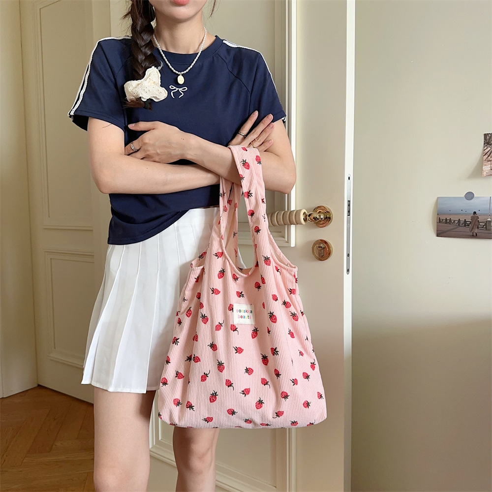 47273 Fashionable corduroy strawberry-printed large-capacity casual single-shoulder bag for commuting and outings Specification drawing