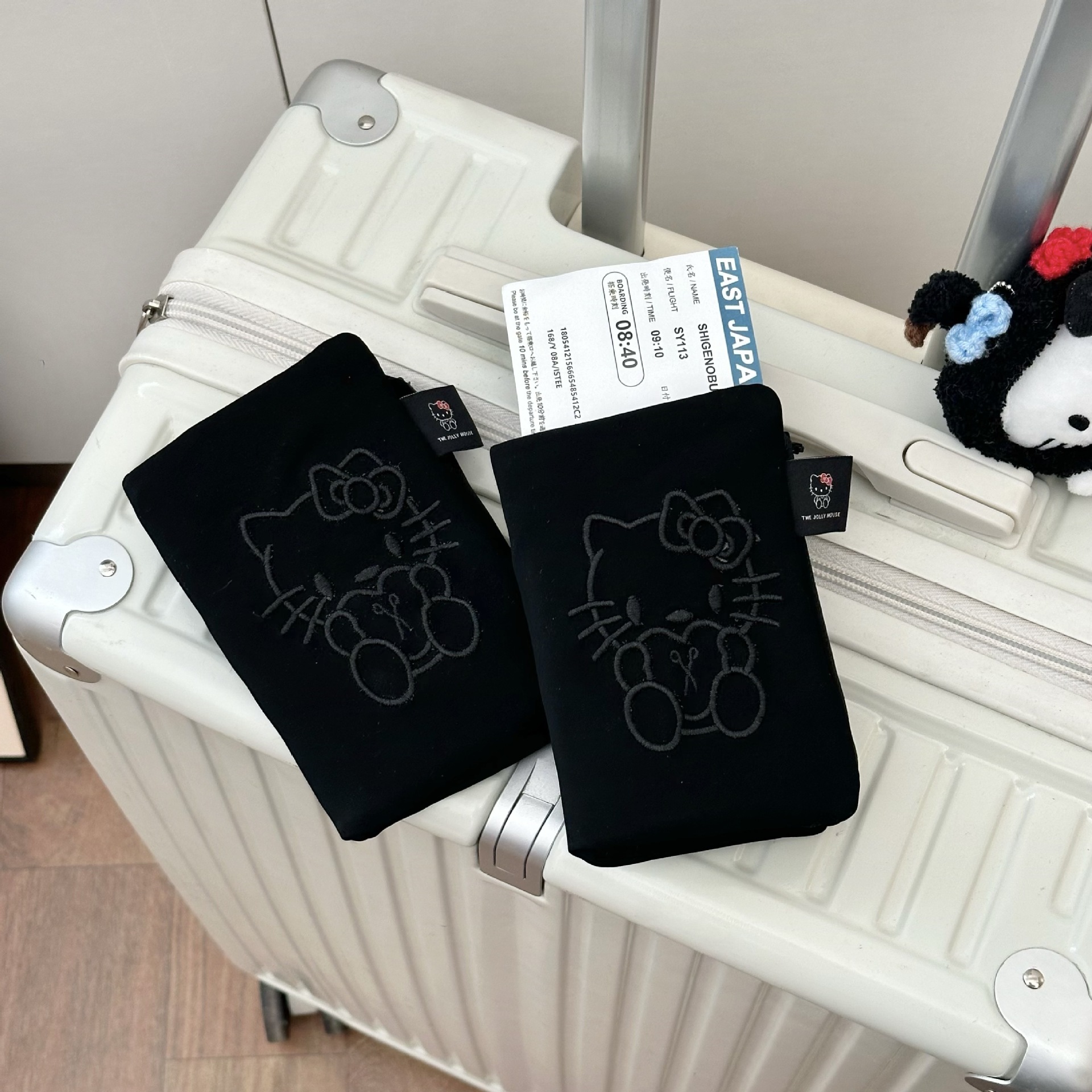 Cartoon cat passport bag, Ins-style multi-functional passport holder, air ticket holder, card bag, document bag, storage bag, wallet bag details Picture