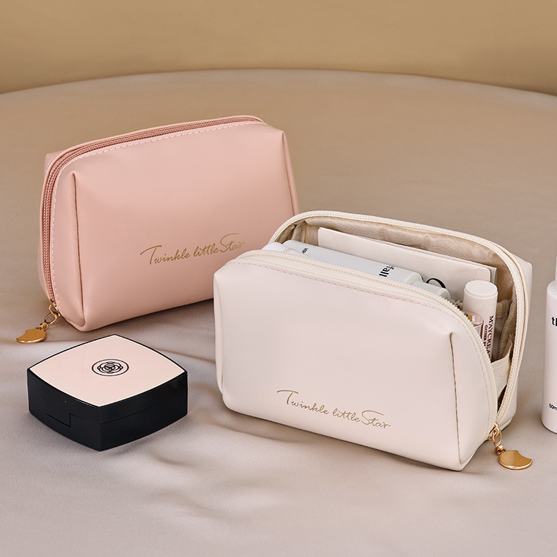 Hand-held small storage bag, portable touch-up bag, high appearance level wholesale makeup bag, cosmetic mouth red envelope, PU makeup bag full figure