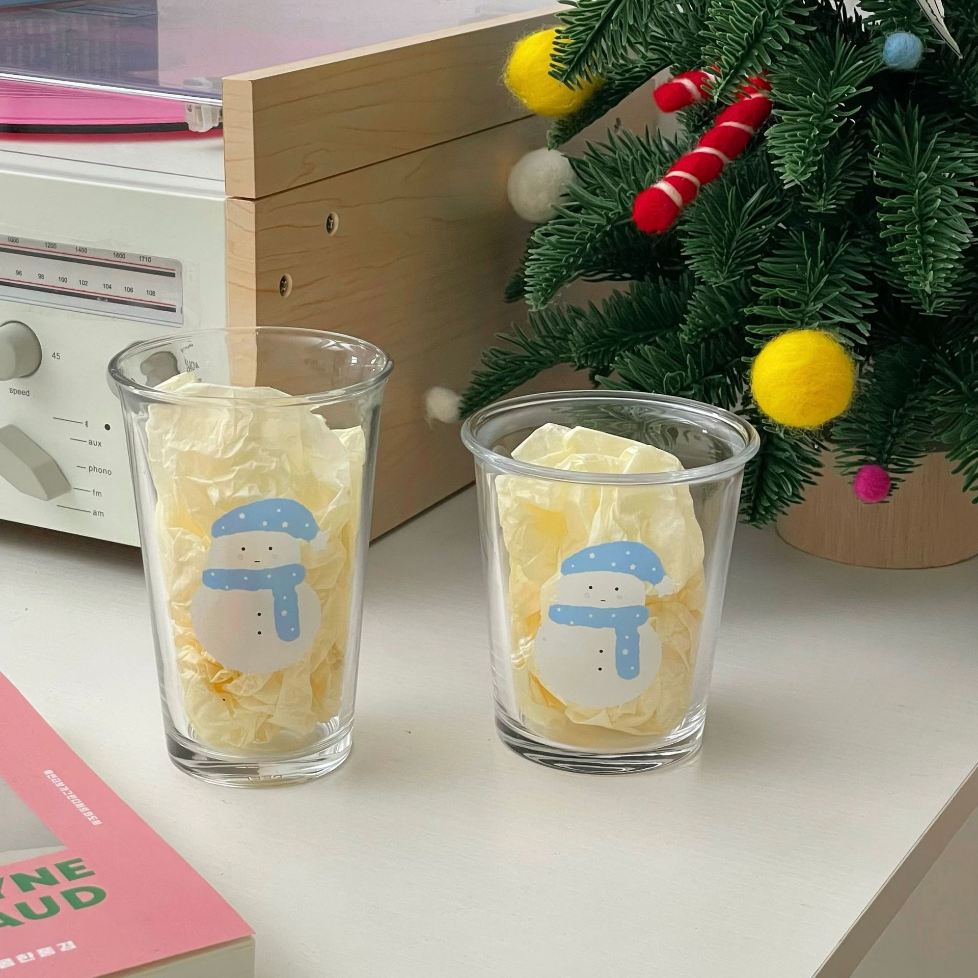 Christmas snowman glass cup, ins air-cooled brew coffee cup, water cup, Glass cup, milk cup, couple cup, breakfast cup details Picture