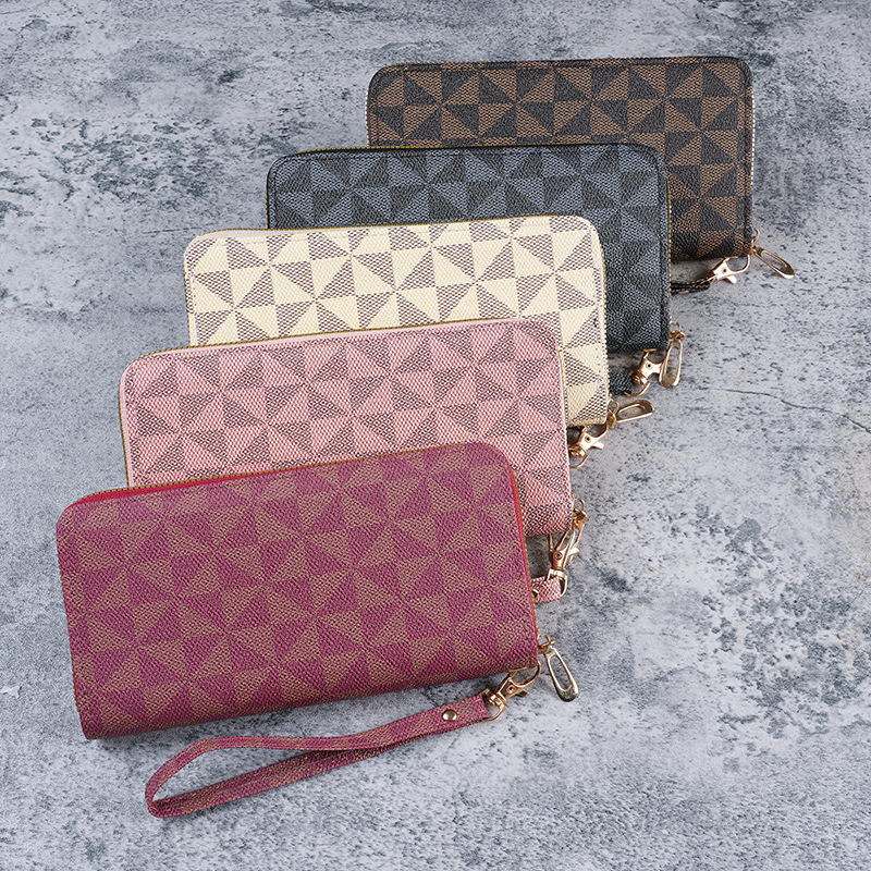 Cross-border 2024 Spring New men's and women's long wallet, fashionable capacity, printed loose change, clutch, wallet, card case Application Scenario