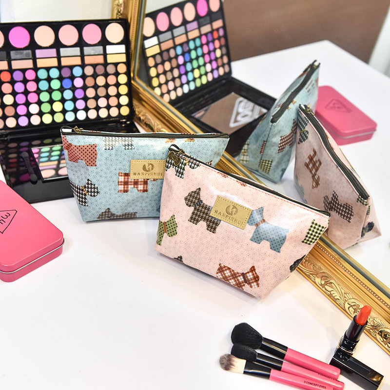 Cute toiletry bag, travel with you at hand, large-capacity cosmetic storage bag, small size customized by the manufacturer Specification drawing