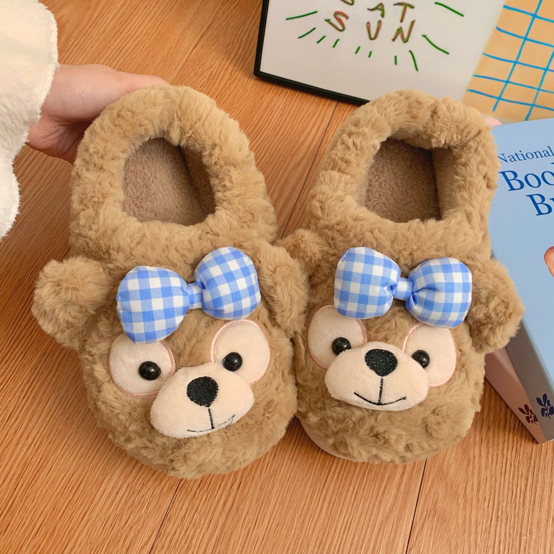 Cotton slippers for women in autumn and winter, cute little monkey, thick-soled home anti-slip bag and fleece warm postpartum shoes for outerwear full figure