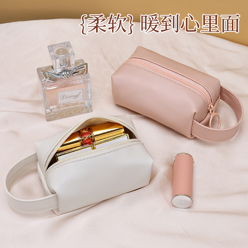 Mini red envelope storage small bag, new InS-style portable makeup bag, jewelry, key card, data cable storage bag full figure