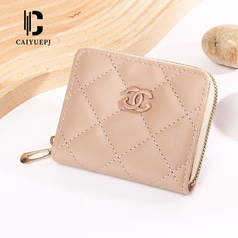 New women's wallet short solid color card bag 2024 Summer Wallet button zipper coin purse wholesale Application Scenario