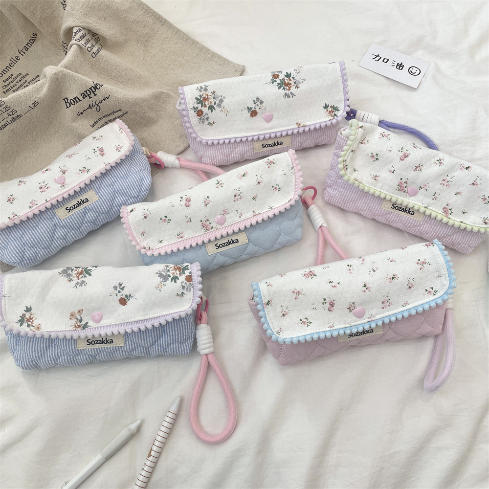 5412 Korean-style floral pen case storage bag, high appearance level, ins style, large capacity student stationery box, multi-functional full figure
