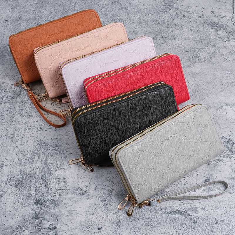 Ladies' wallet clutch, long, fashionable and simple wallet, mobile phone case, multi-functional large-capacity card case, coin purse Application Scenario
