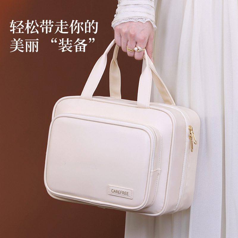 Multi-functional transparent multi-layer classified cosmetics storage bag, travel portable pu large-capacity folding hand-held toiletry bag Application Scenario