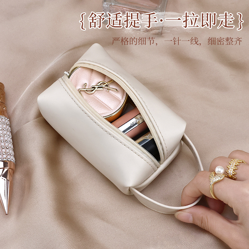 Jewelry, key card, mini mouth, red envelope, portable makeup bag, new small bag, InS-style storage, data cable storage bag Specification drawing