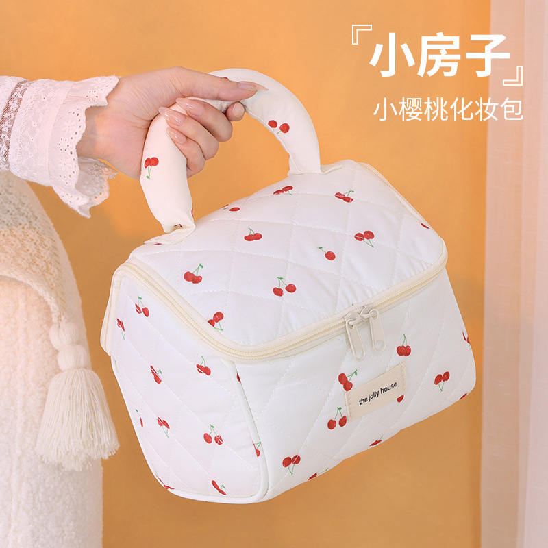Cute Little House Makeup Bag, large-capacity cosmetics storage bag, high appearance level, niche design, toiletry bag, starting from one Specification drawing