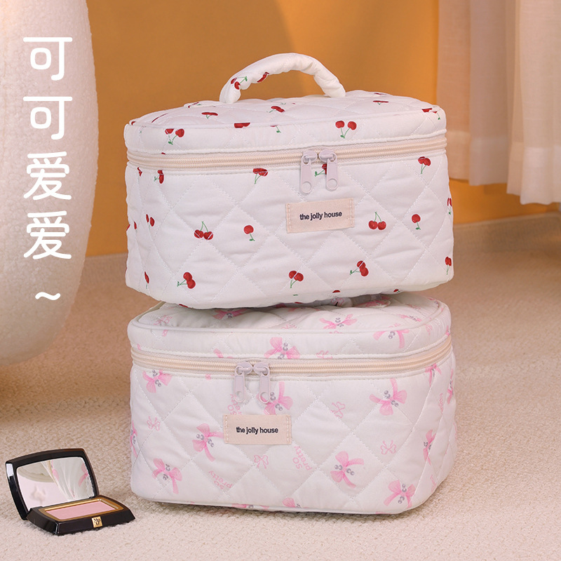 New cross-border, fresh, cute, soft and adorable bow makeup bag, large-capacity, multi-functional travel portable toiletry bag Specification drawing