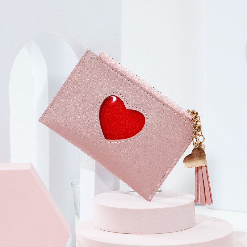 2021 New Style wallet card case with heart tassels, a simple and fashionable zipper case for girls on Instagram Application Scenario