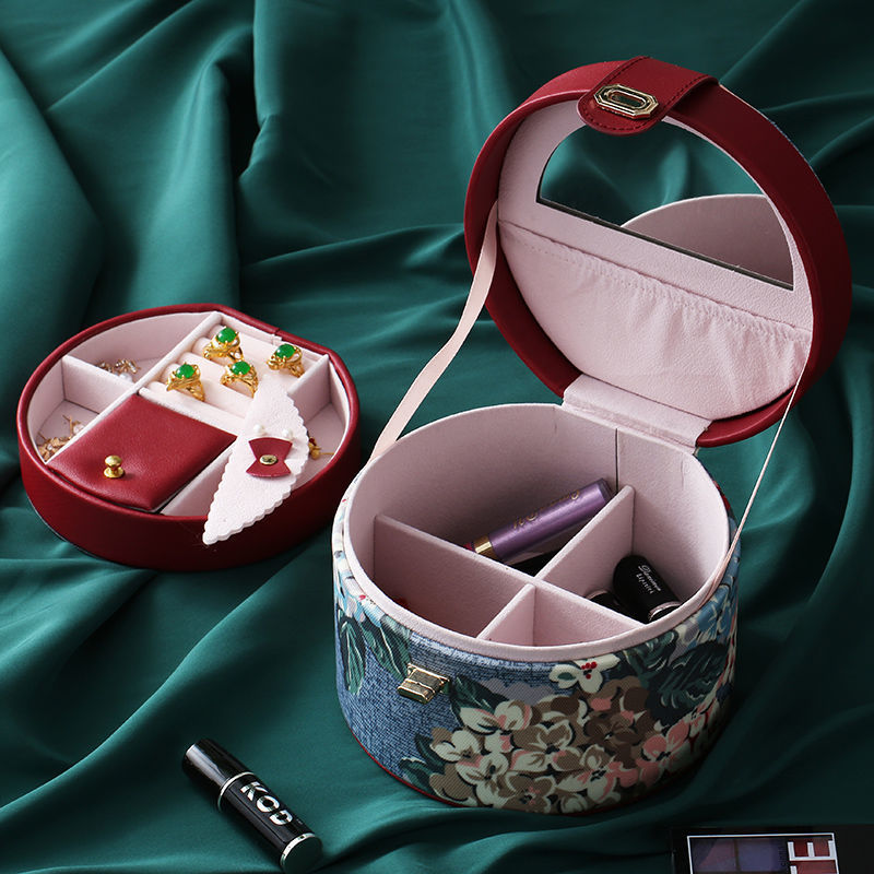 Jewelry box, women's multi-functional Chinese-style portable makeup box, stud earrings, earring accessories storage box, jewelry box full figure