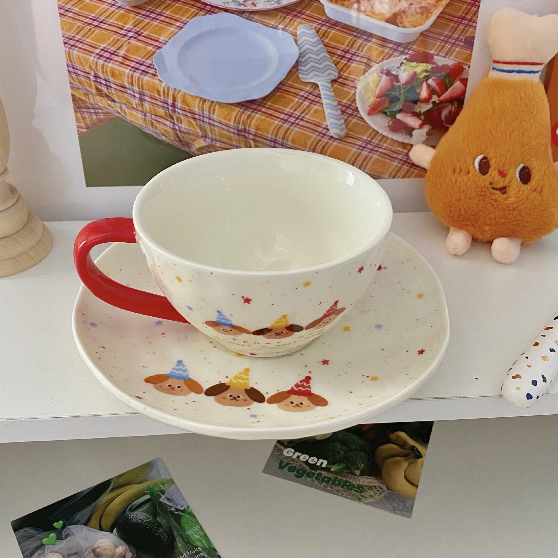 Ins-style Korean polka dot puppy plate, creative home vegetable plate, compartments, rice bowl, cute ceramic cups and plates Item Picture