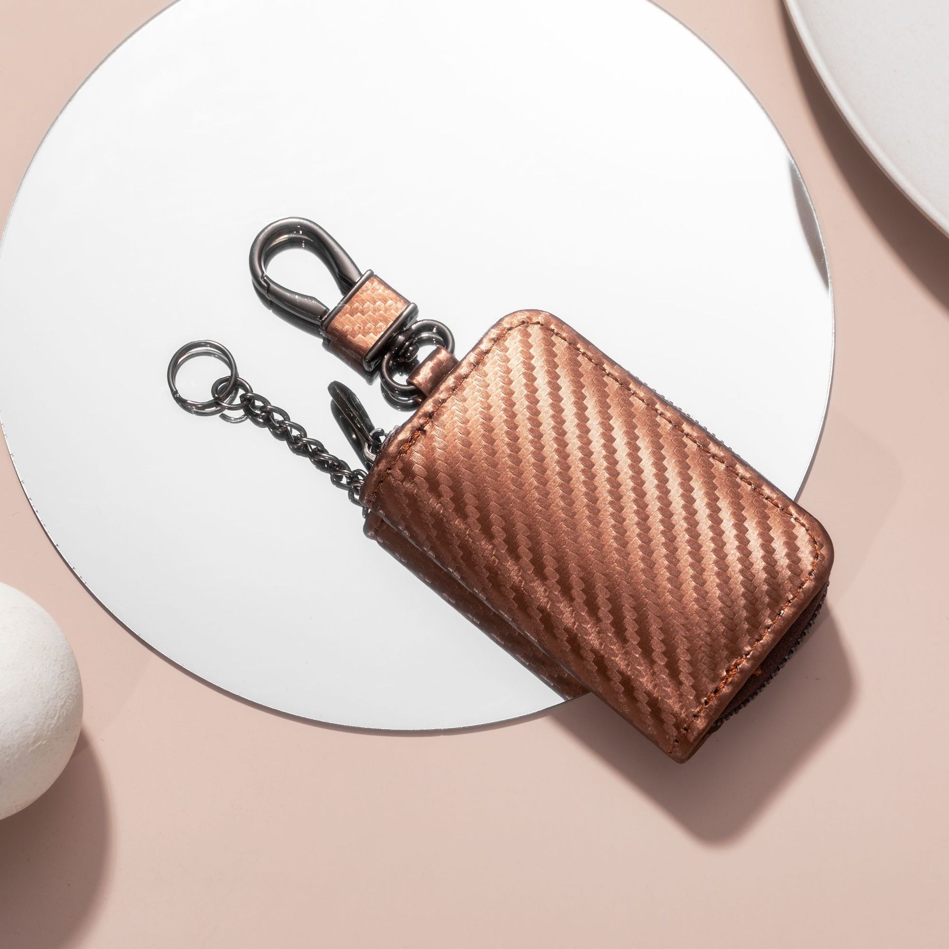 New Korean-style business checkered car key case, car zipper fashion case, universal version Specification drawing