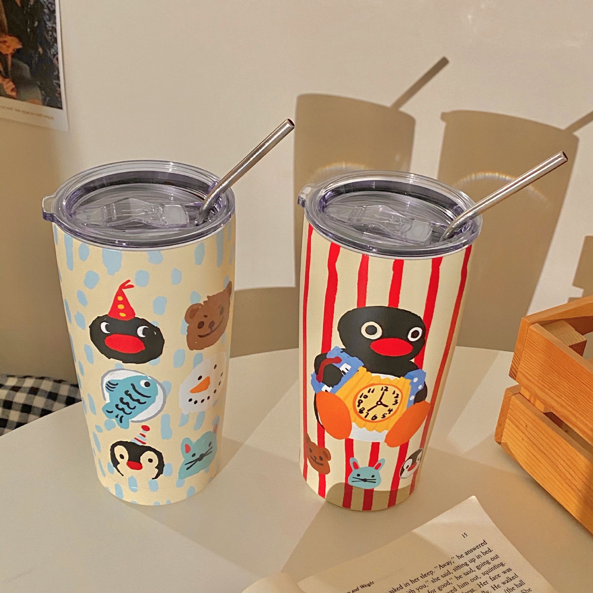 Original! Mini Penguin stainless steel insulated cup, coffee cup, insulated cup, straw, large capacity, high appearance level, water cup for women details Picture