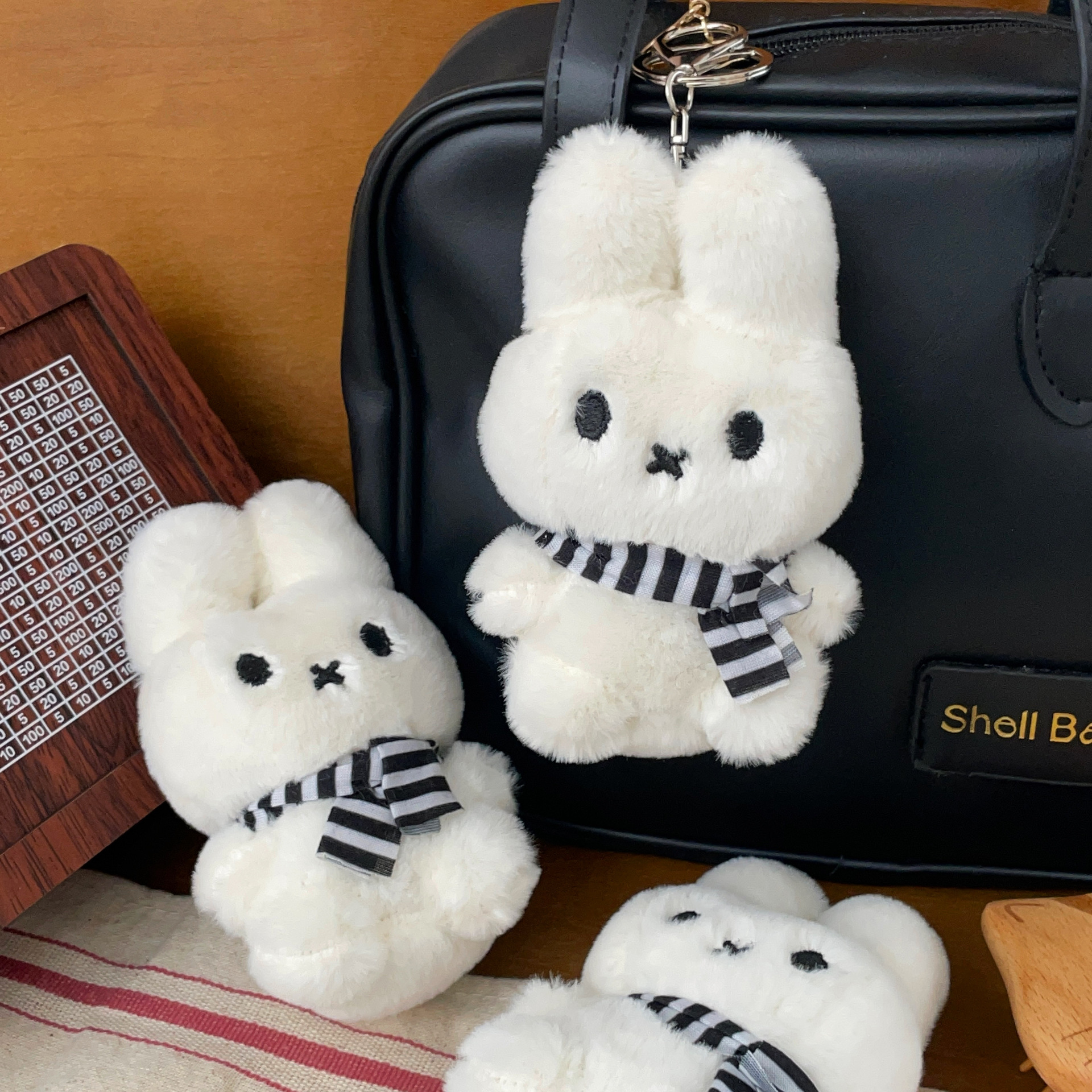 Cute Miffy Rabbit plush pendant, cartoon mini doll, figurine, schoolbag, bag, hanging decoration, keychain, couple gift Specification drawing