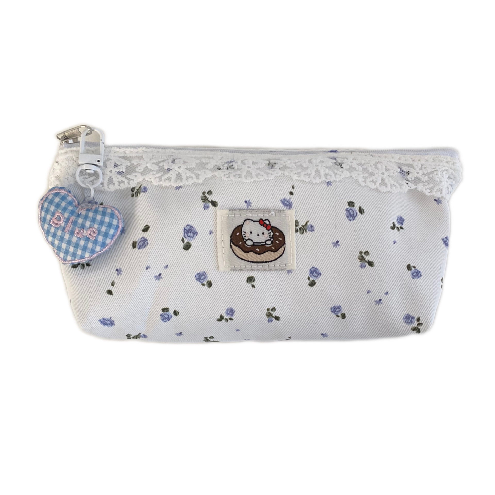 A small and fresh floral cat pencil case with an ins style, high appearance level, large capacity, a portable stationery box and pencil case for girls and students Item Picture