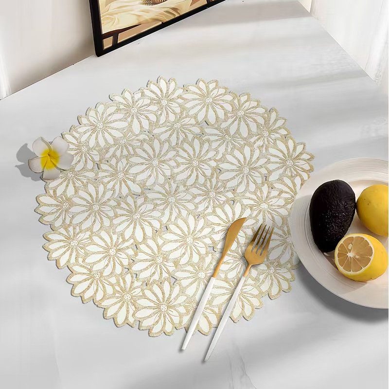 Cross-border best-selling PVC gold-embossed tablecloth, high-end, light luxury, washable Western restaurant heat insulation pad, waterproof, oil-proof and stain-proof wholesale